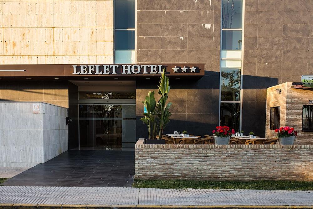 Отель Leflet Sanlucar Санлукар-ла-Майор Экстерьер фото